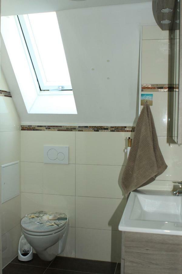Schoene Zeit 2 Rooms Apartment With Kitchen Friedrichshafen Exterior photo